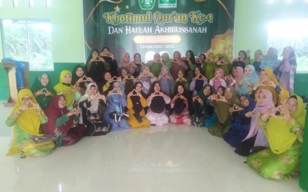 Percepatan Sertifikasi Halal Sekaligus Acara Khotmil Qur'an di Gedung MWC NU Kec. Dayun Kab. Siak Prov Riau