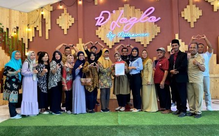 KP HCCM Jatim: Narasumber Sosialisasi Proses Produk Halal Bagi Anggota PHRI Kabupaten Ngawi