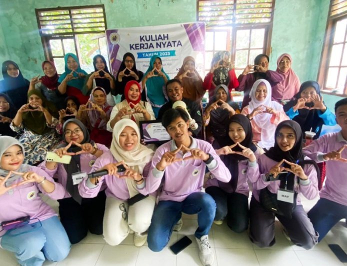 PERDANA!!! Mahasiswa KKN UNRIKA Kolaborasi dengan HCCM Kepri Untuk Program SEHATI