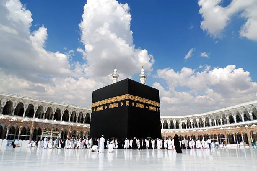 Mengapa Ka'bah Begitu Suci? Makna dan Sejarah di Balik Keagungan Ka'bah