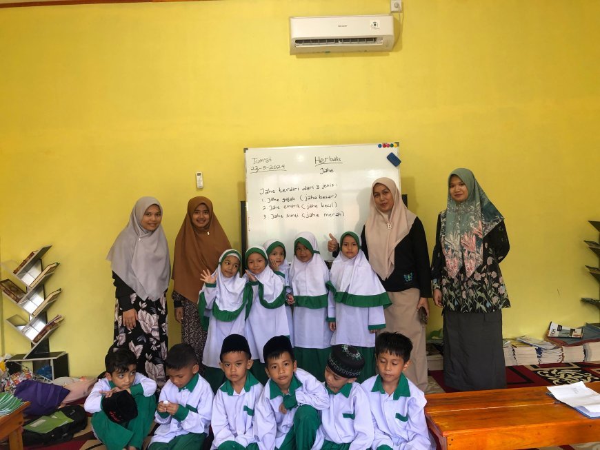 Puskesmas Sijunjung Laksanakan PIN Polio di SD dan TK Akhlak Cendekia Muslim, Jumat 23 Agustus 2024