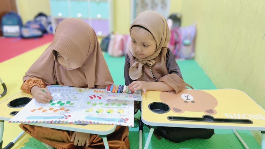  Anak Ceria, Semangat Belajar! Serunya Mewarnai di TK Akhlak Cendekia Muslim