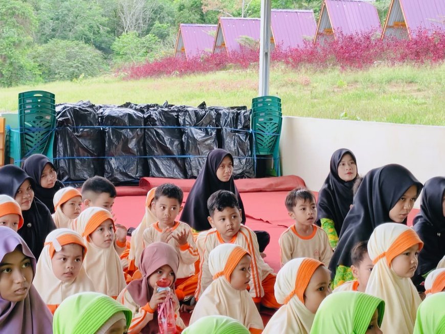 Dongeng Kemanusiaan: Santri Cendekia Muslim Galang Dana untuk Palestina