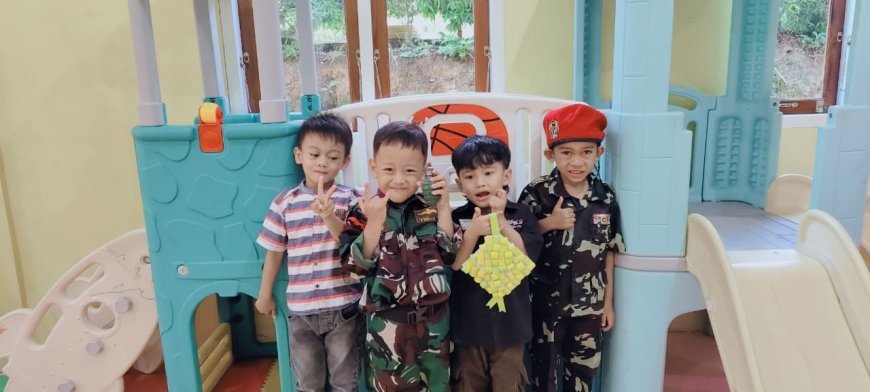 Kreativitas Ramadan di Kelas KB: Santri Akhlak Cendekia Muslim Belajar Membuat Ketupat dari Origami