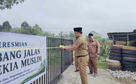 Simbol Aksesibilitas dan Kemajuan: Peresmian Gerbang Jalan Cendekia Muslim Perkuat Sinergi Nagari dan Yayasan